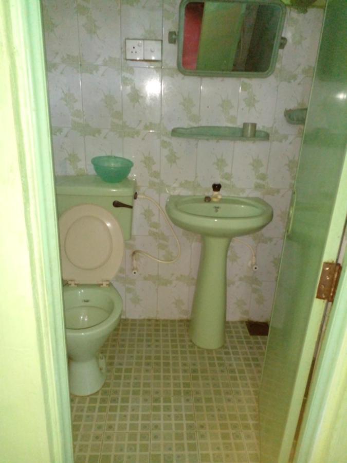 Pradeepa House Homestay *